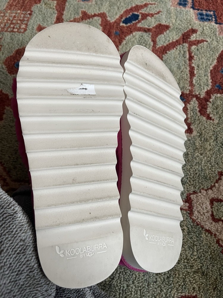 Koolaburra By UGG Women's Fluff Slippers Size 4