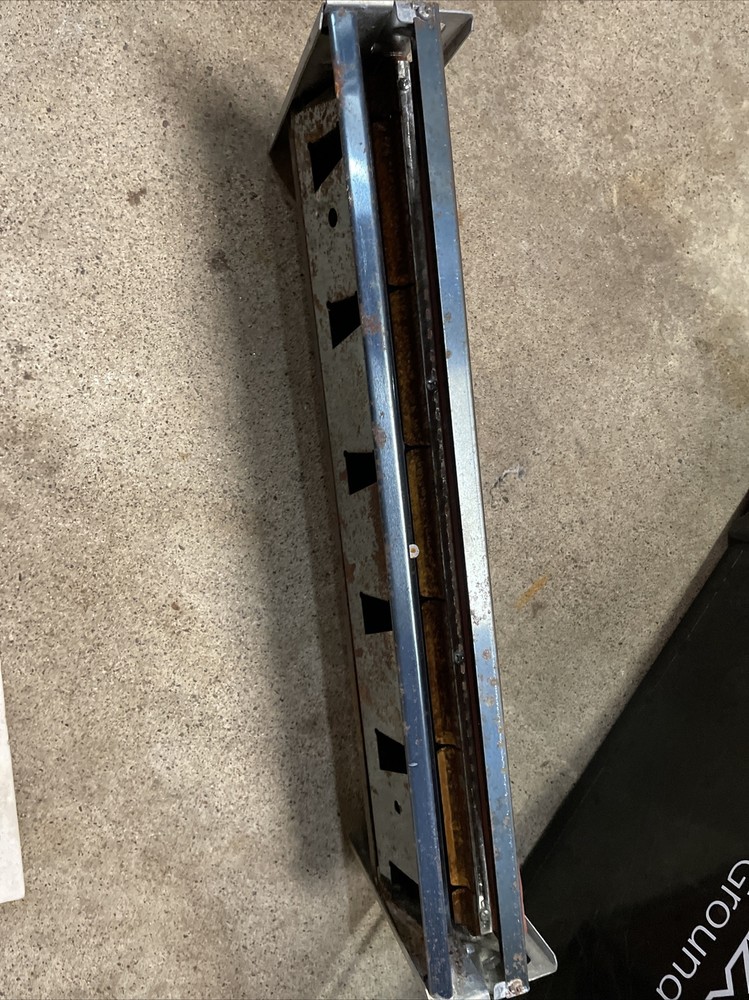 V-MASTER EXTRA LONG 16" CIGARETTE MAKER ROLLER W/PAPERS, As Is See Photos
