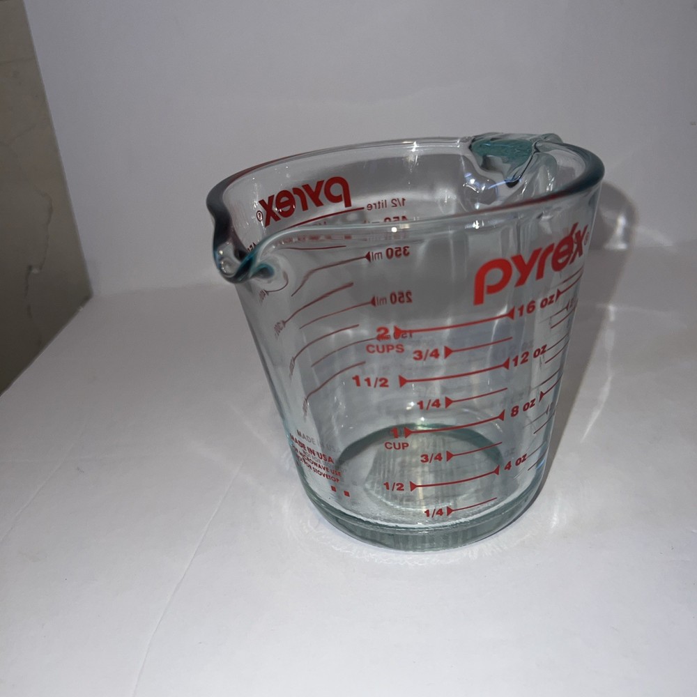 Measuring Cup, Glass, 2-Cup Measuring Cup with Red Graphics, Pyrex