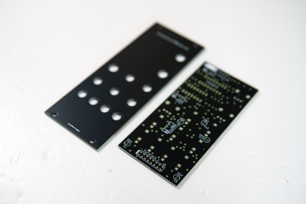 3340 VCO / Eurorack / PCB + Front Panel / DIY Synth / Oscillator / Synthesiser