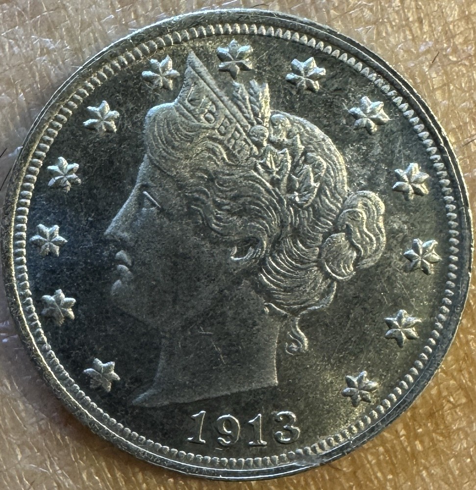 1913 V Nickel uncirculated