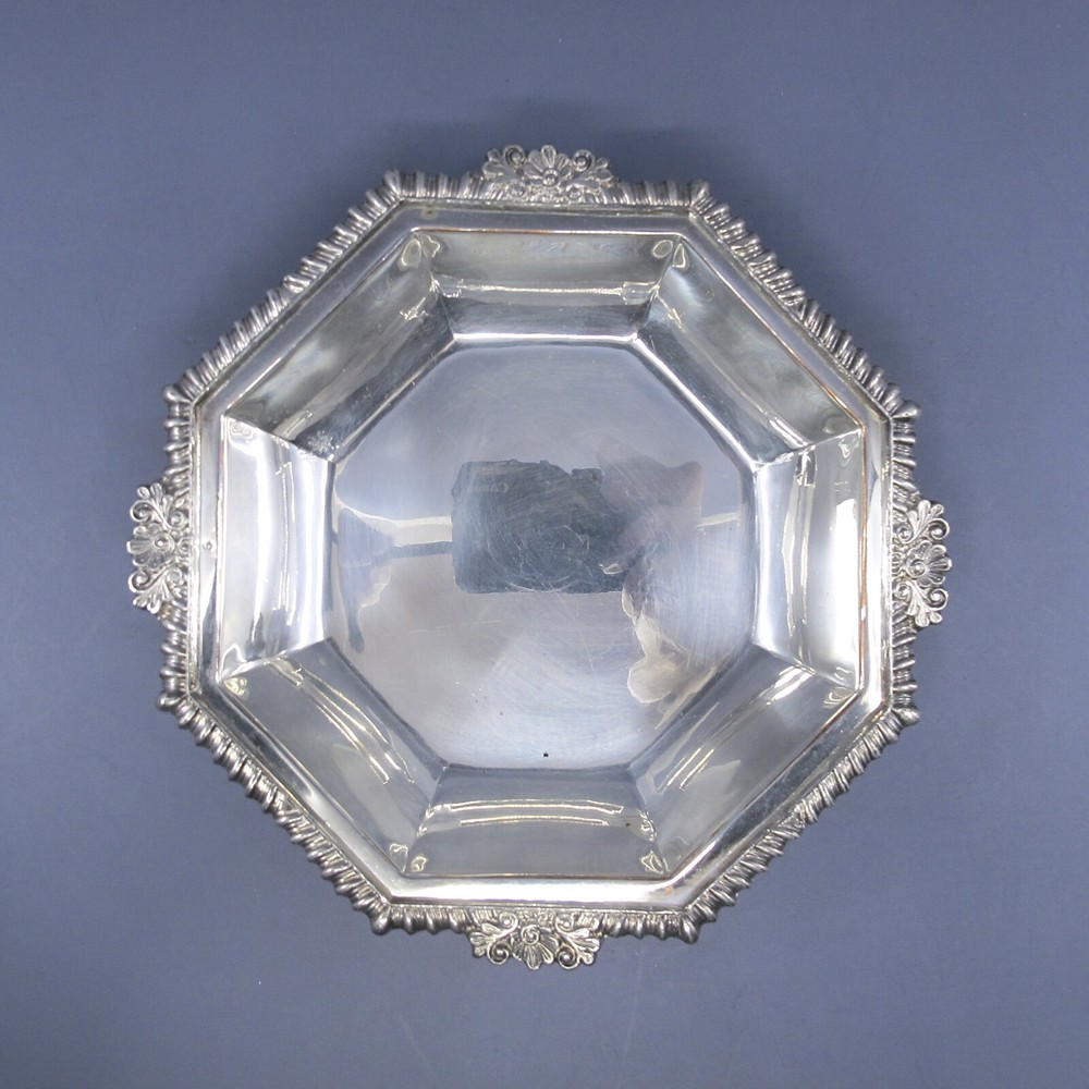 c1912 Barker Ellis 6.25"Small Pair Octagonal Covered Side Serving Dishes Entree