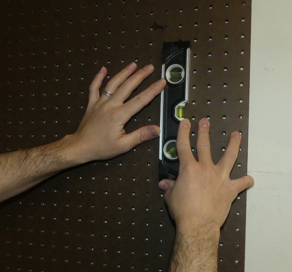 Peg Board Spacer EASY Mount Kit 12pc for pegboard