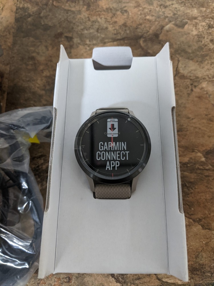 Garmin Vivomove HR