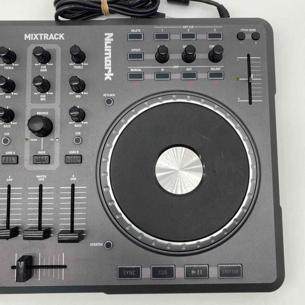 Numark Mixtrack Digital 2-Channel DJ Controller USB Plug And Play