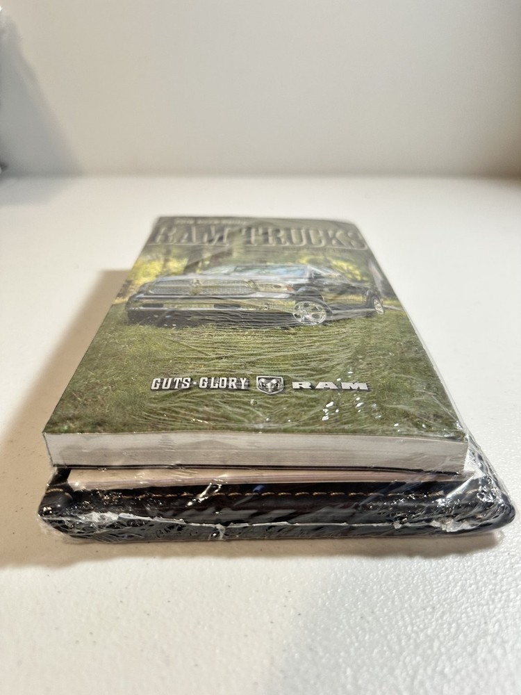 Ram Trucks User Owner's Manual Set 2016