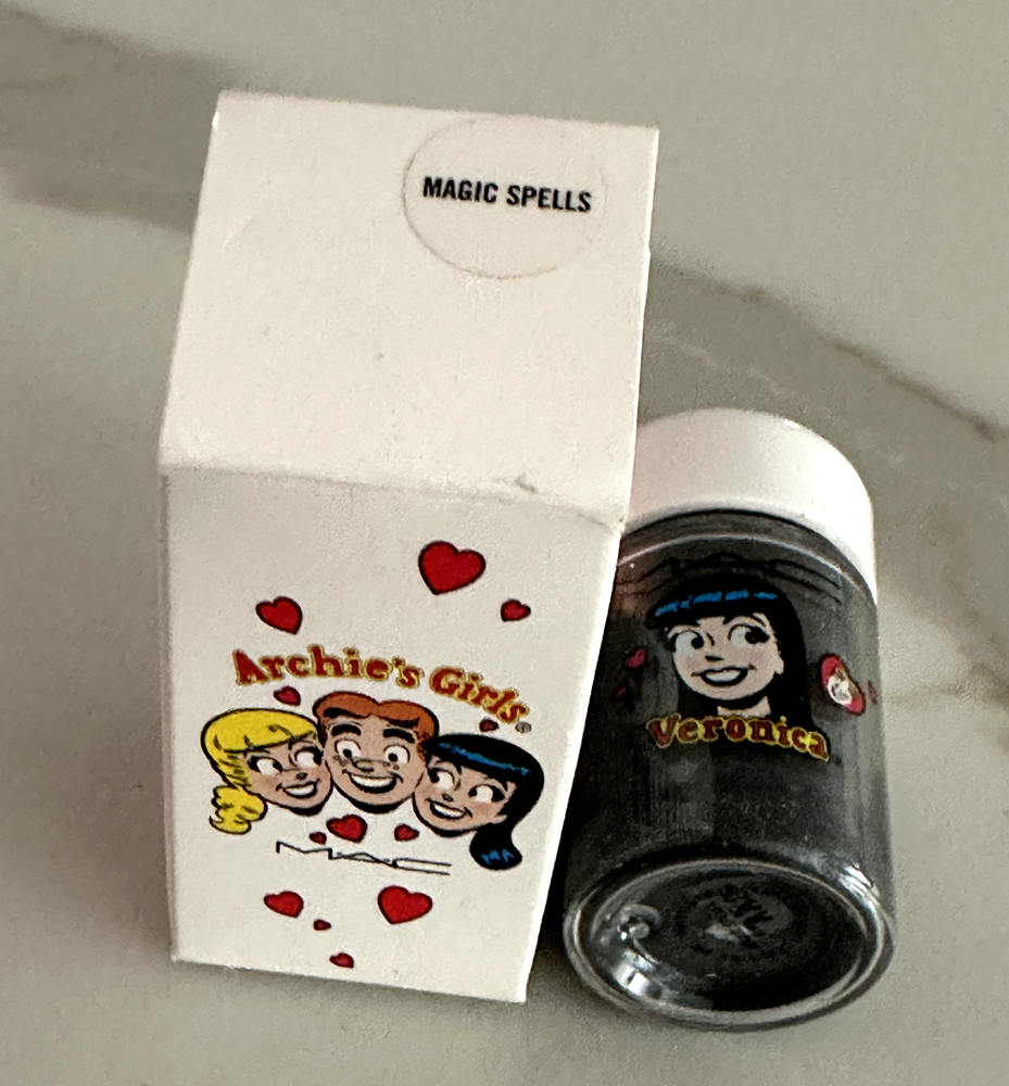 MAC Archie’s Girls Pigment MAGIC SPELLS