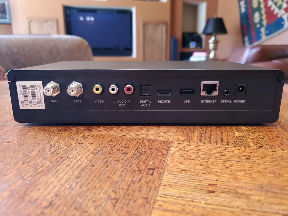 Shaw Satellite HDPVR 830 Used Great Condition
