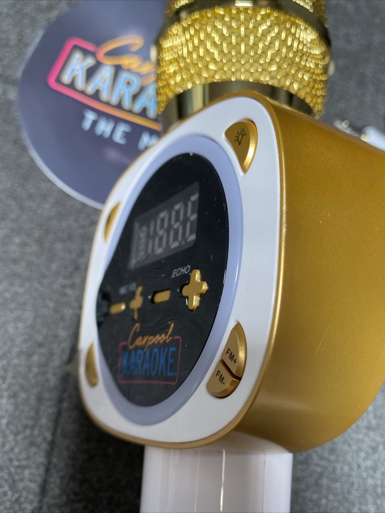 Singing Machine CPK545 Carpool Microphone - White