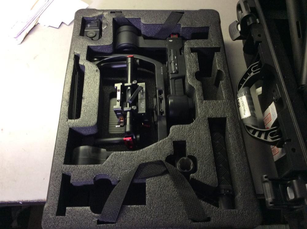 DJI Ronin-M RM-6 Professional Handheld 3-Axis Camera Gimbal Stabilizer System