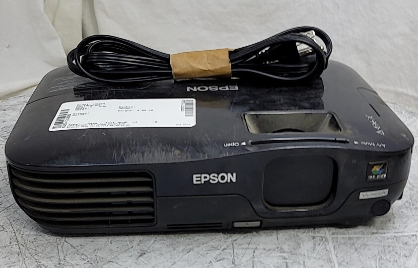 EPSON H310A LCD Projector SEE NOTES