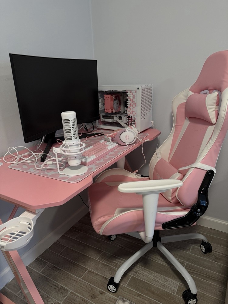 Aesthetic Pink Gaming Setup – Full Bundle