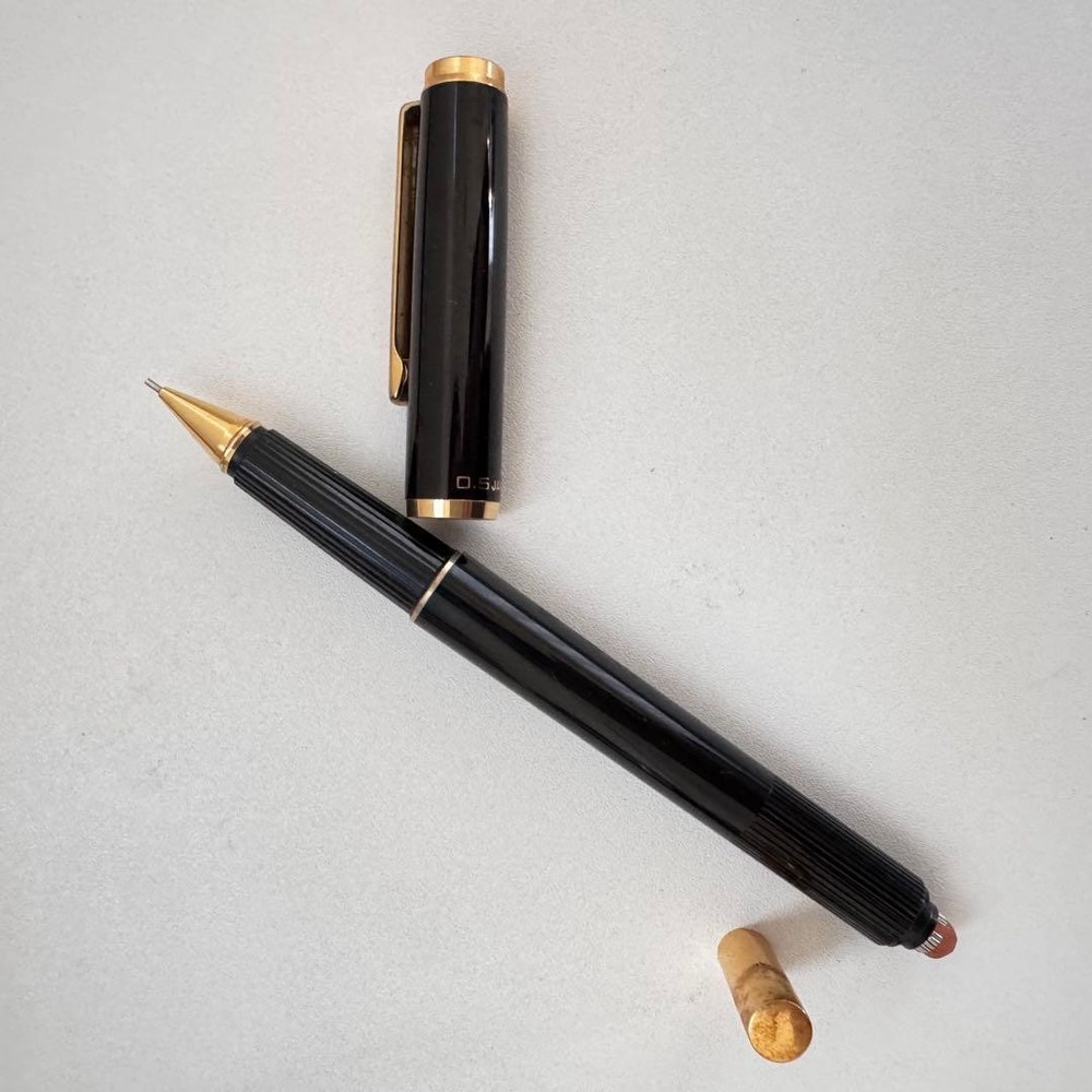 Discontinued Discontinued PILOT Cap Type Mechanical Pencil Black