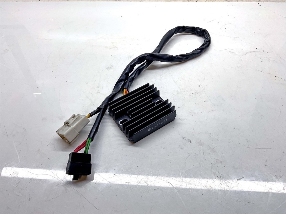 2001 Honda CBR600F Regulator Rectifier