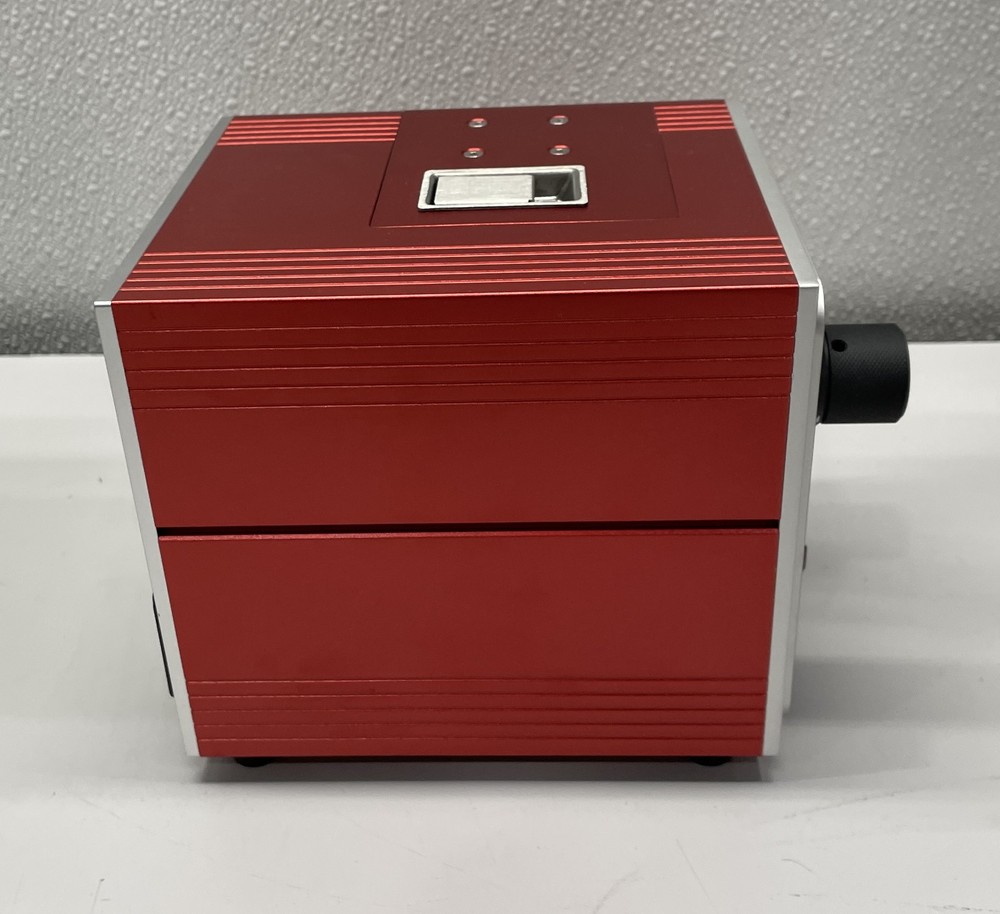 Thorlabs OSL2 Fiber-Bundle-Coupled Tungsten-Halogen Light Source