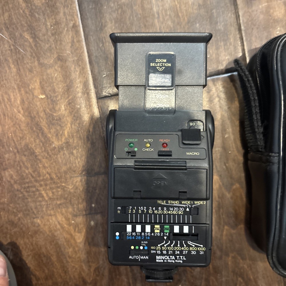 Black's TDZ-120 Electric Camera Flash For Minolta