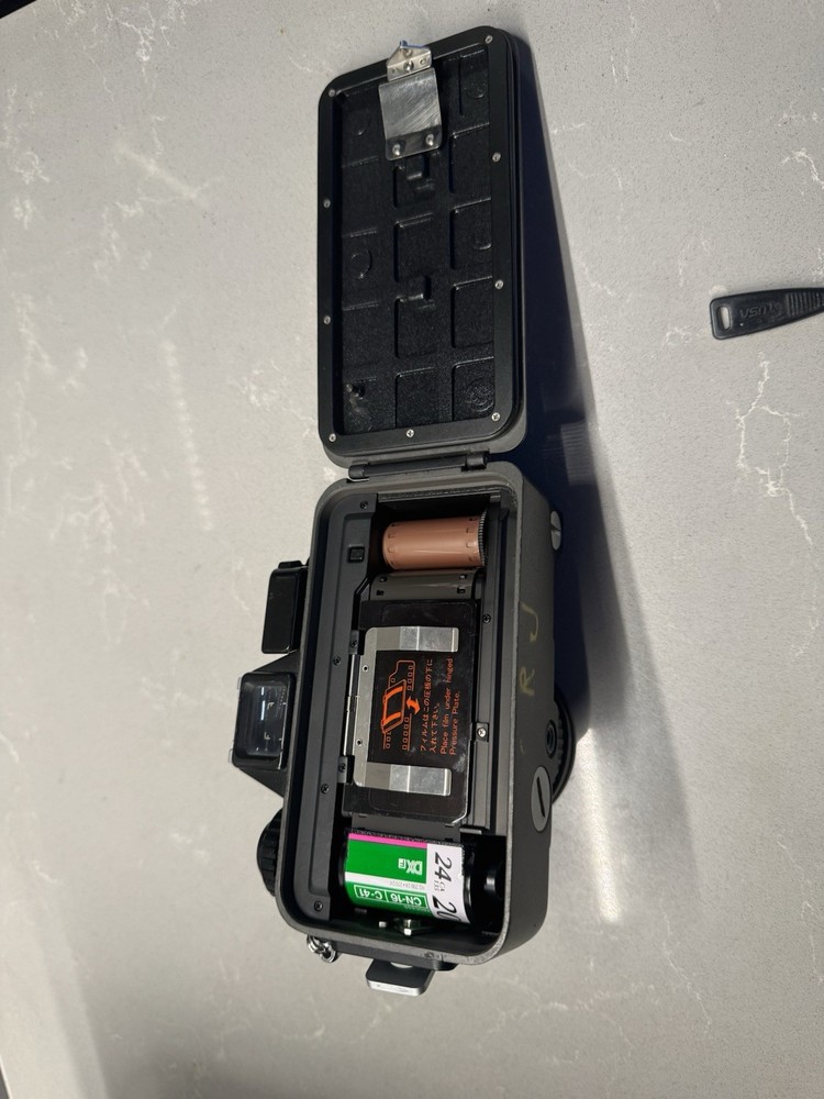 Nikonos v Underwater 35mm Camera.