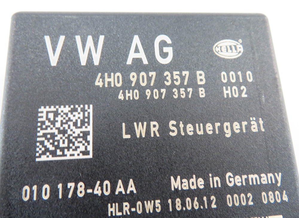 2012 AUDI Q5 (B8 8R) ADAPTIVE HEADLIGHT RANGE CONTROL MODULE