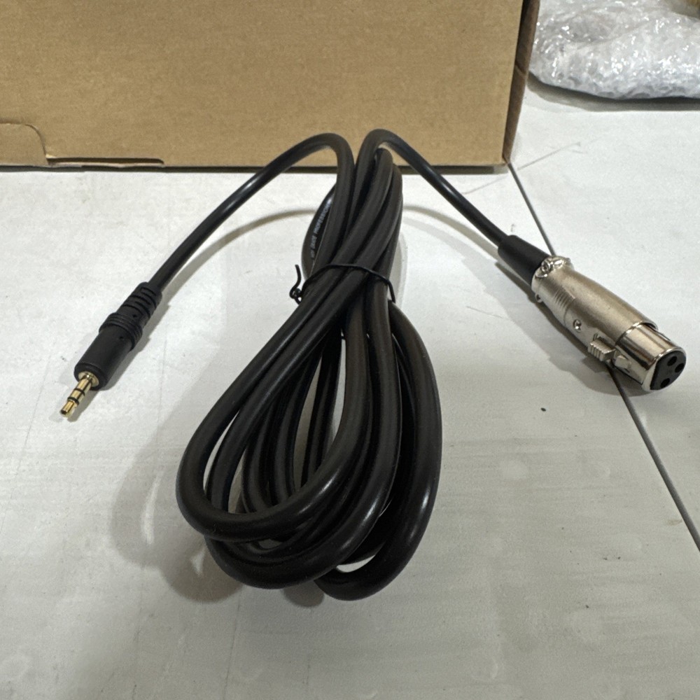 Aukey Studio / Gaming Microphone Model: GD-G1 / J4