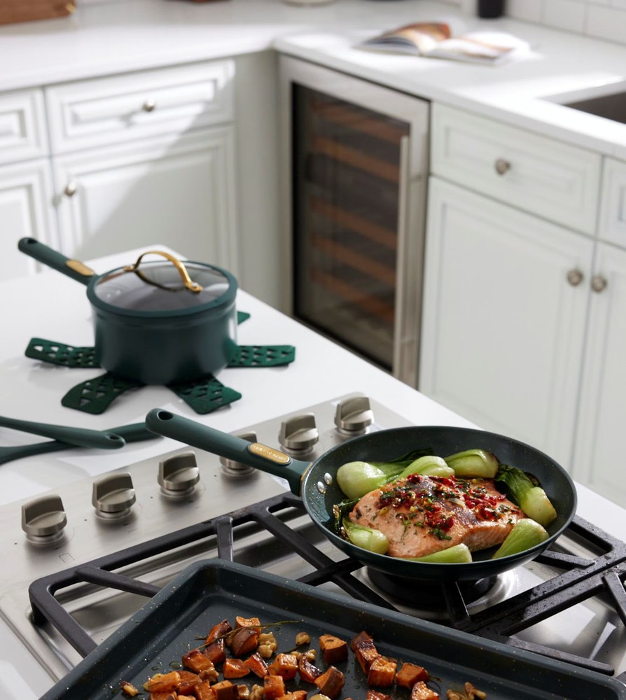 Thyme & Table 12-Piece Ceramic Non-Stick Granite Collection - Hunter Green