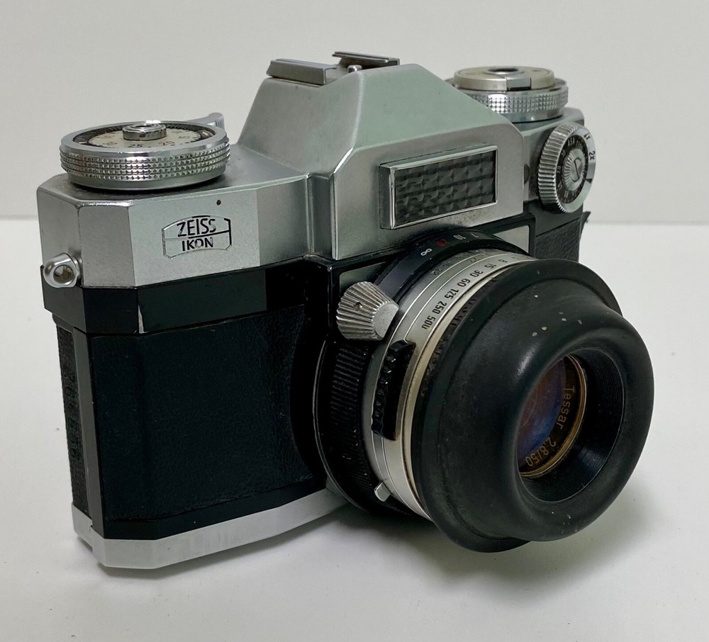 ZEISS IKON Camera