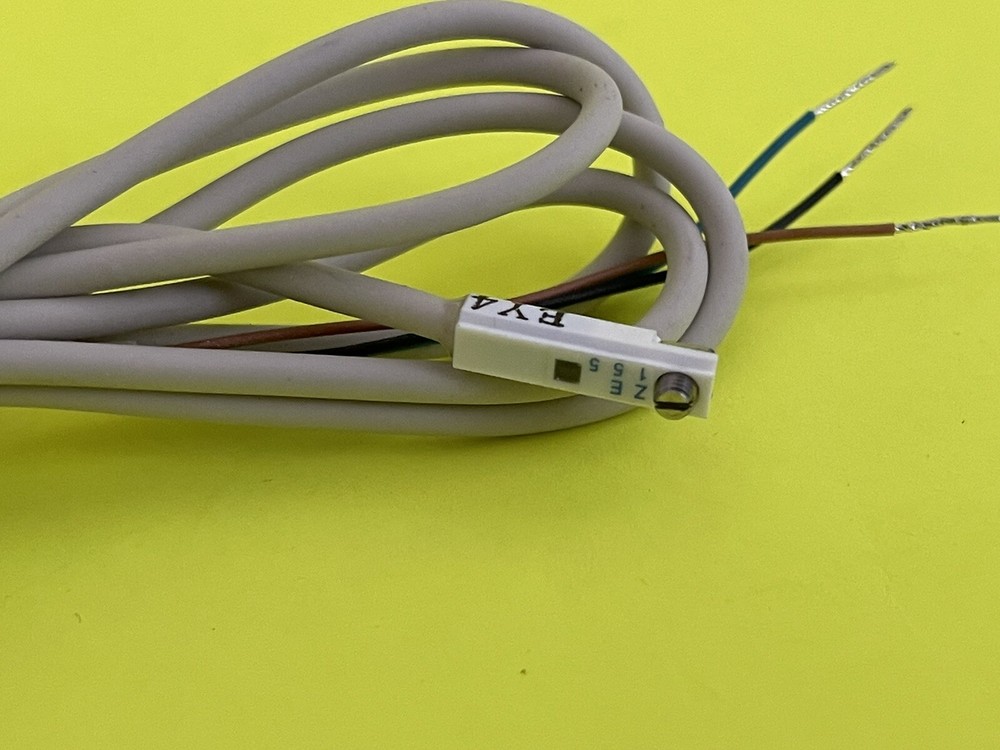 Koganei ZE155 Sensor Switch - Used