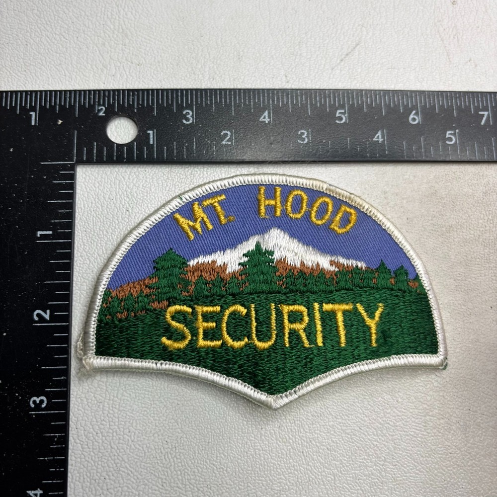Vtg MT. HOOD SECURITY Patch 63ap