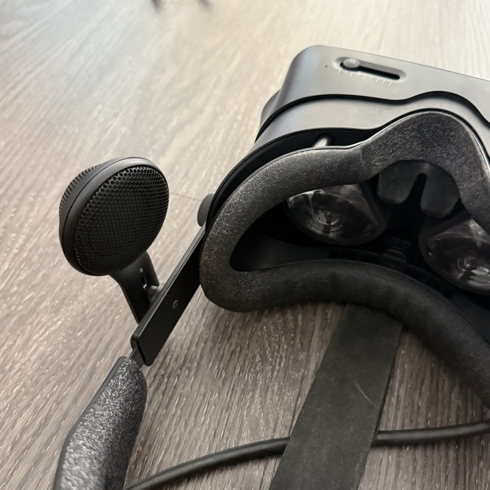 Valve Index VR Virtual Reality HMD Headset Only Complete - Tested
