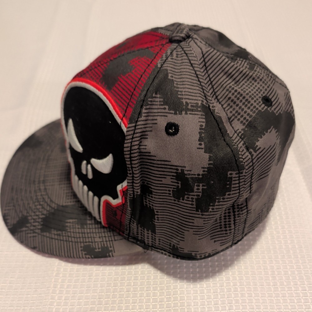 Marvel Punisher Flat Bill Flex Cap