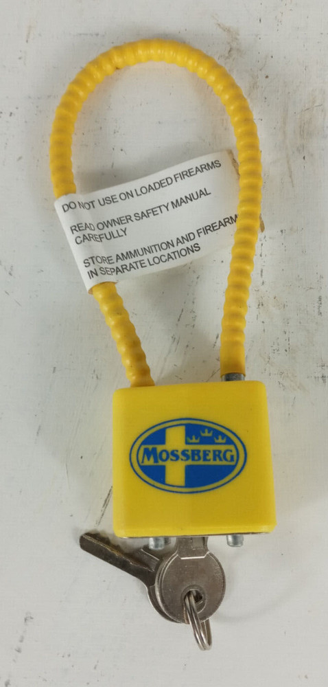 Mossberg Cable Lock 5" w/ Keys. Never Used