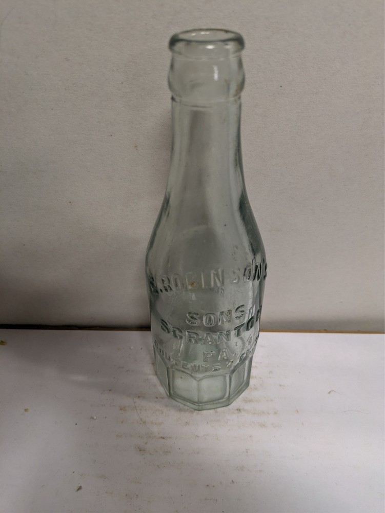 7oz E. Robinson's Sons Cap Top Bottle, Scranton PA