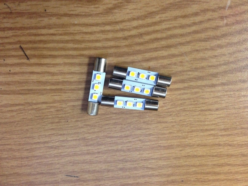 MARANTZ 2020 or  2050 tuner  front panel LED   lamps kit.