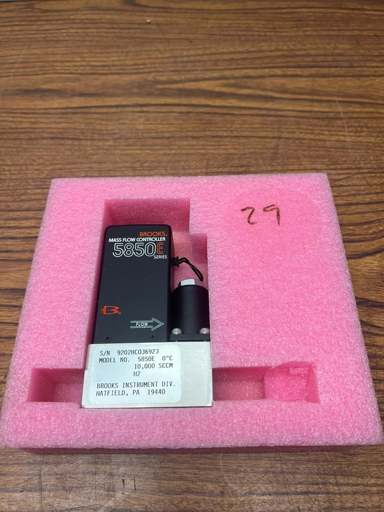 Brooks 5850EM Mass Flow Controller Hydrogen gas 20,000 SCCM Flow