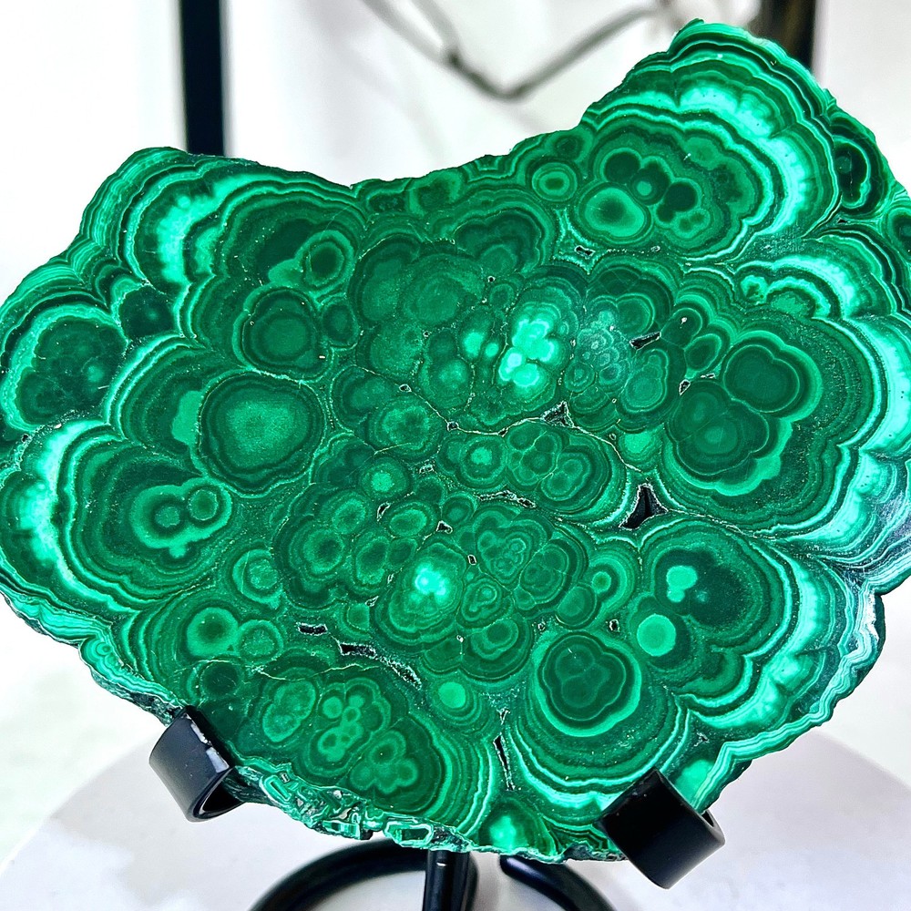 339G Green Malachite Coarse Mineral Sample