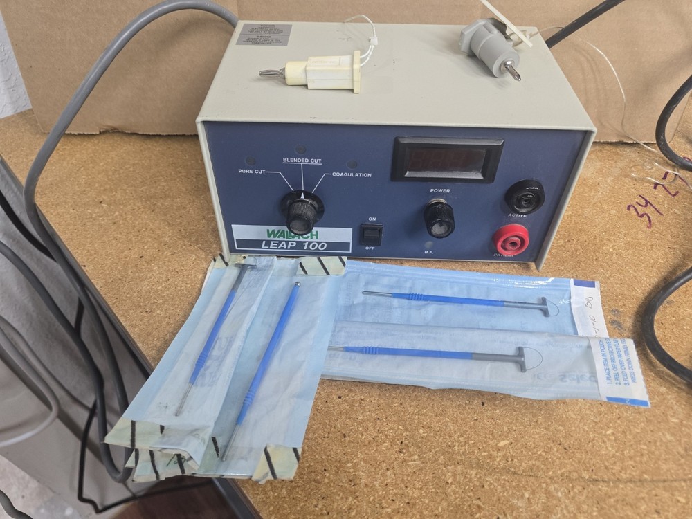 Wallach LEAP 100 electrosurgical system pictured working w footswitch