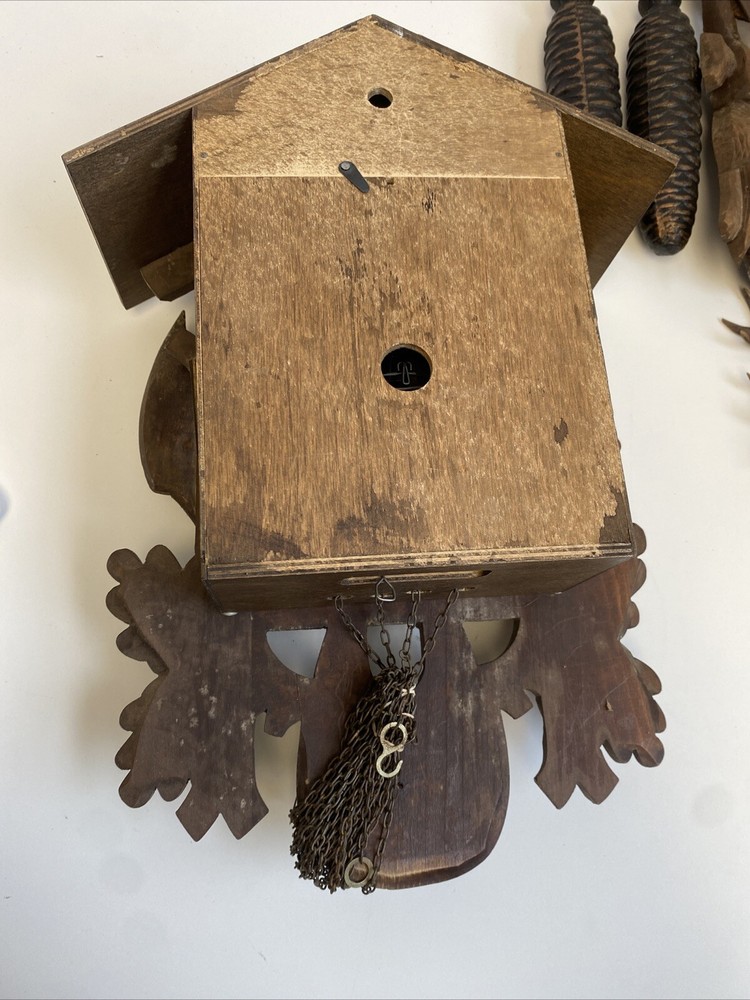 Vintage Large German Black Forest Hunter's Cuckoo Clock Germany- Untested
