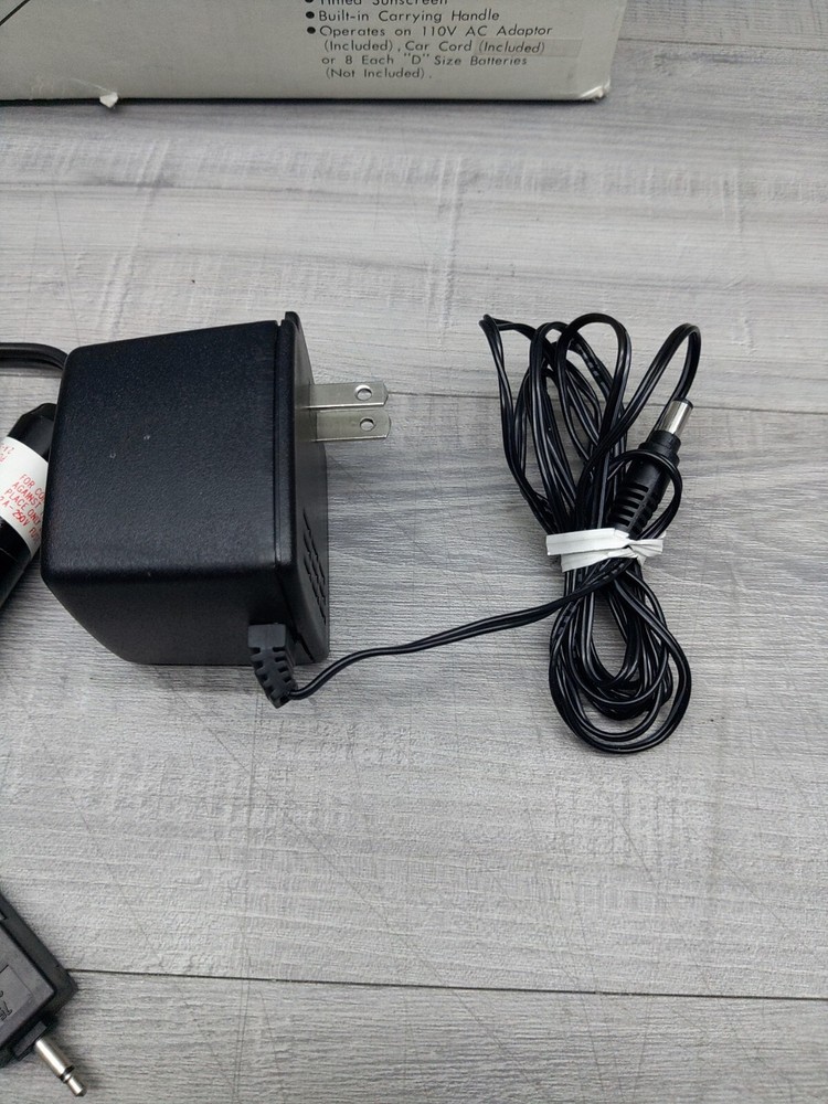 MultiTech 5.5" B/W Portable HI-TECH TELEVISION MB-0505, Cords, Box, Styrofoam.
