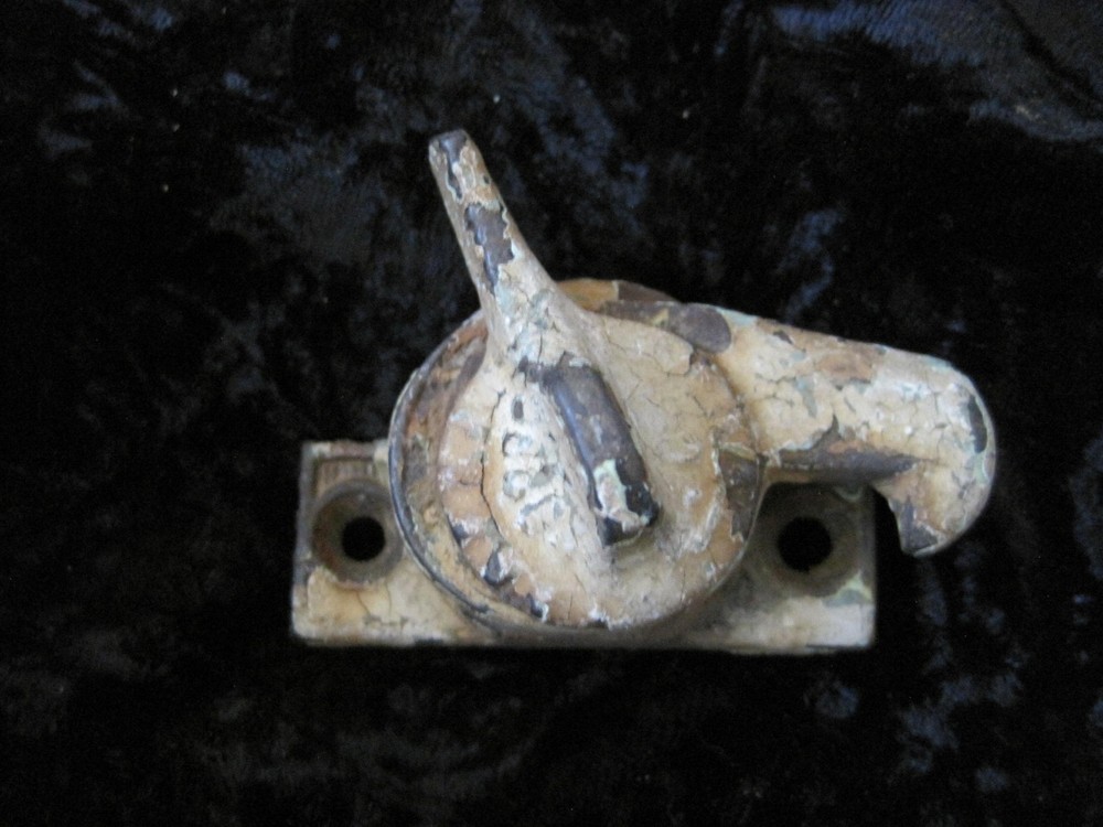 Door Lock Lever Antique Handle 2" Mount Claw