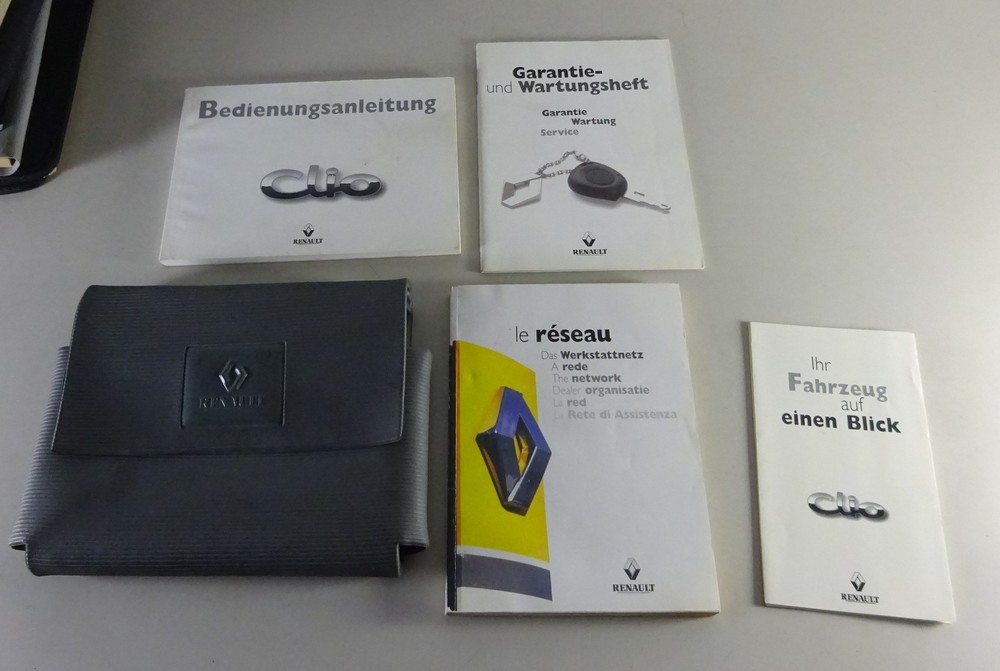 Document Wallet + Owner's Manual Renault Clio from 1998