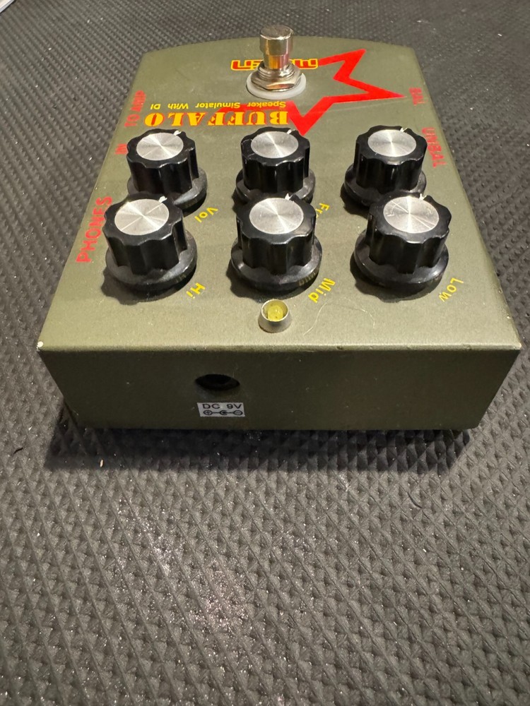 MOEN MO-BA Buffalo Speaker Simulator with DI