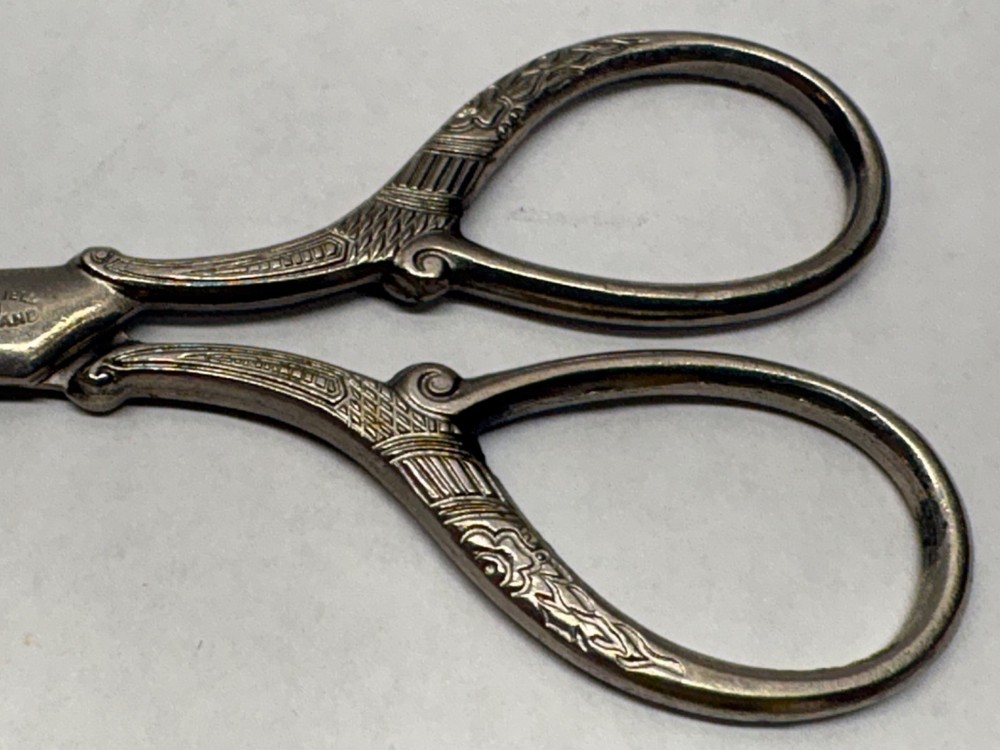 VTG Embroidery Sissors Sheffield England Decorative Handle