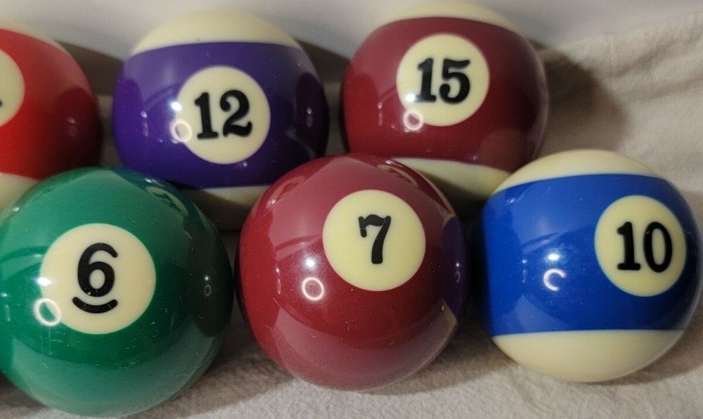 Assorted Pool Balls, Billiard balls