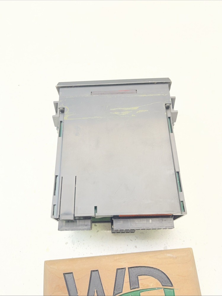 Red Lion Controls GEM20000 Digital Counter ￼