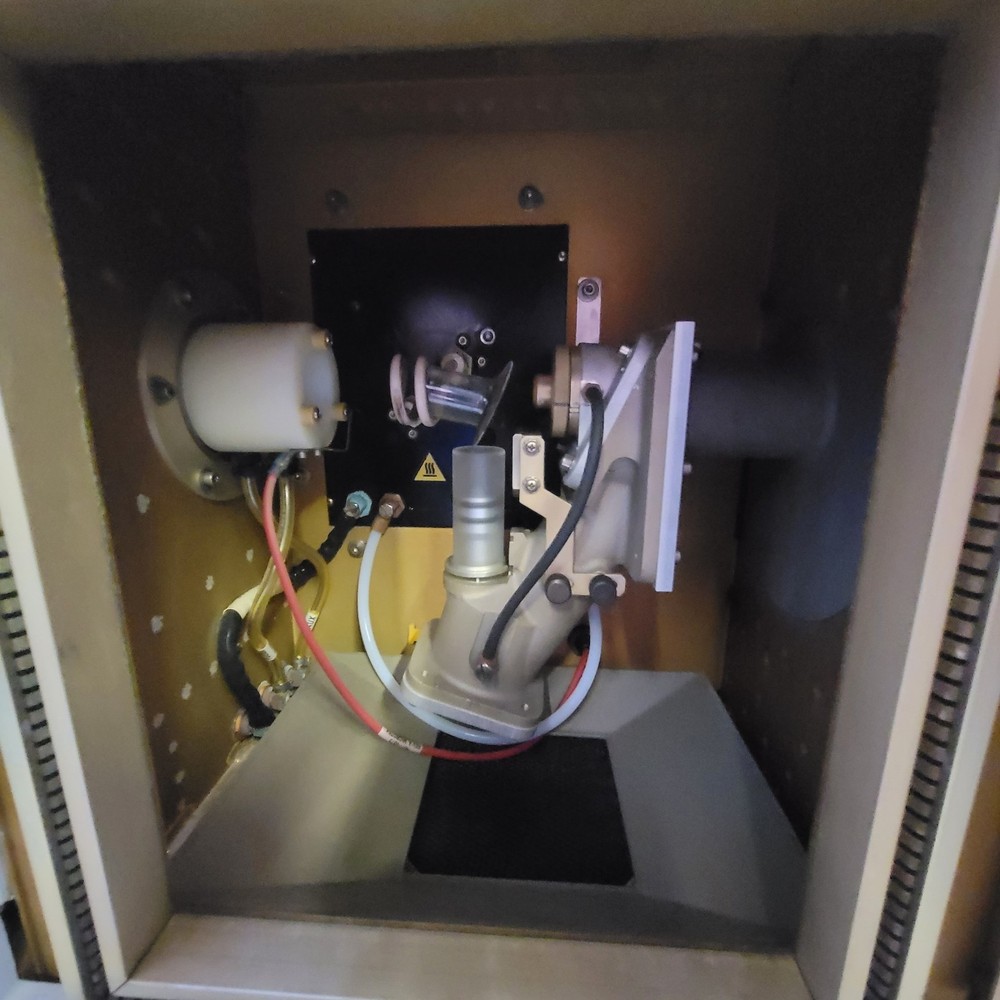 Perkin Elmer Optima 5300DV Spectrometer