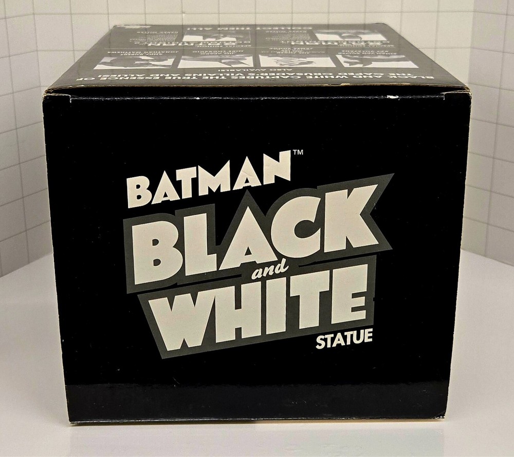 DC Direct - Batman: Black & White (Bruce Timm) 2009