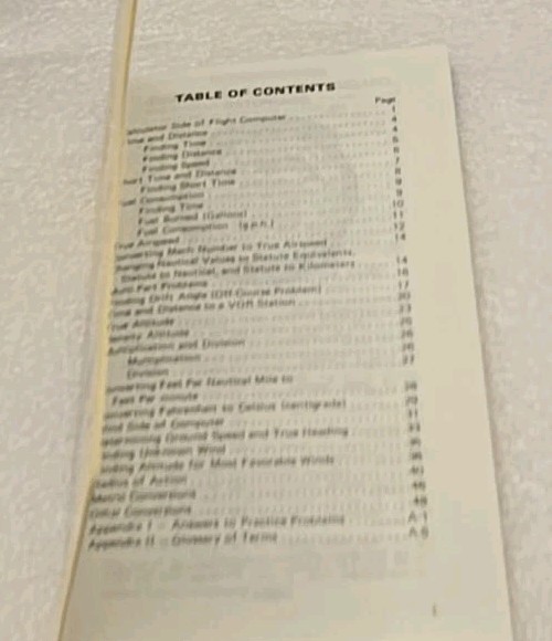 Jeppesen slide graphic computer manual with flight computer