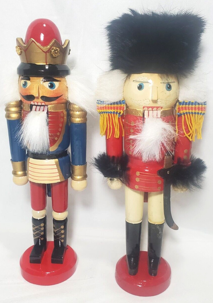 Kurt Adler Hollywood Nutcrackers Two with Boxes 10"