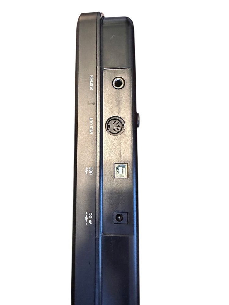 Alesis Q49- USB/Midi Keyboard Controller