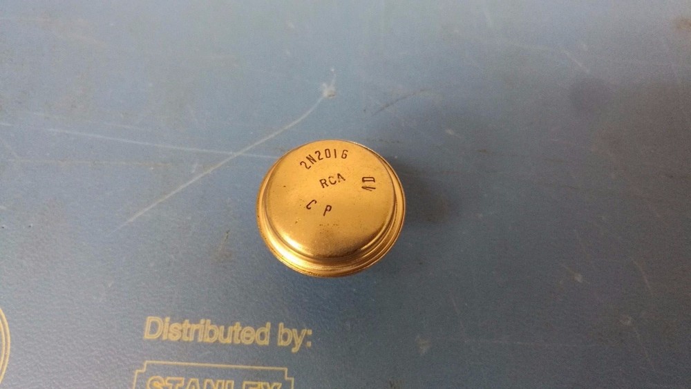 Original RCA 2N2016 Transistor NEW OLD STOCK