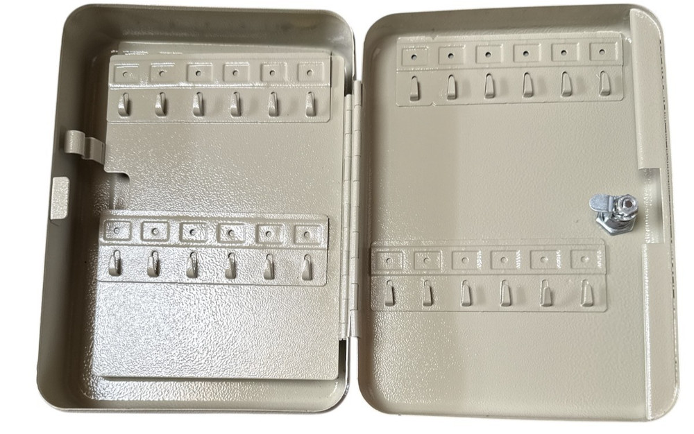 48Key Cabinet Wall Mount Key Storage Lock Box Pre-Owned